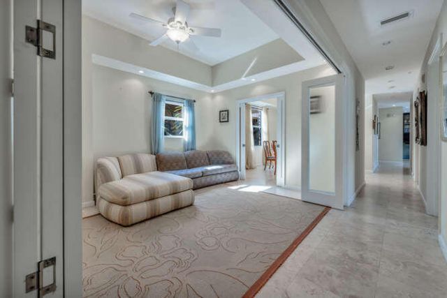 1640 Presidential Way, Unit 501, West Palm Beach, FL 33401 Photo