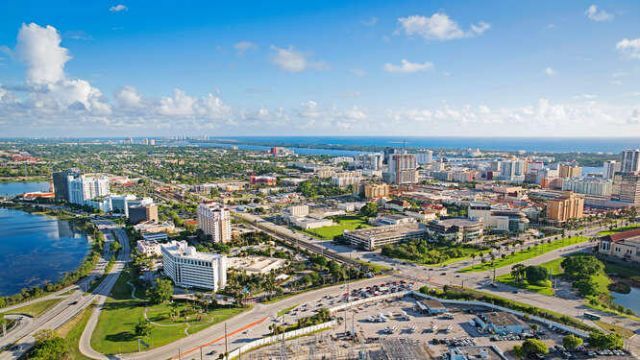 1640 Presidential Way, Unit 501, West Palm Beach, FL 33401 Photo