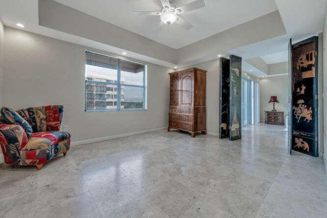 1640 Presidential Way, Unit 501, West Palm Beach, FL 33401 Photo