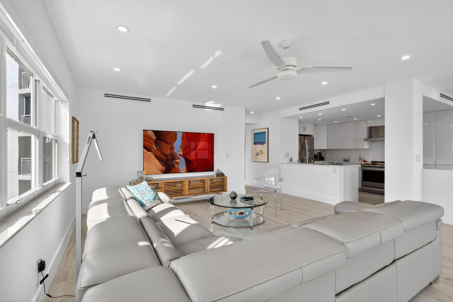 1000 Lowry Street, Unit 6j, Delray Beach, FL 33483 Photo