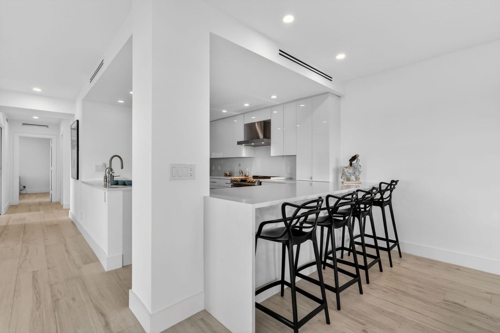 1000 Lowry Street, Unit 6j, Delray Beach, FL 33483 Photo