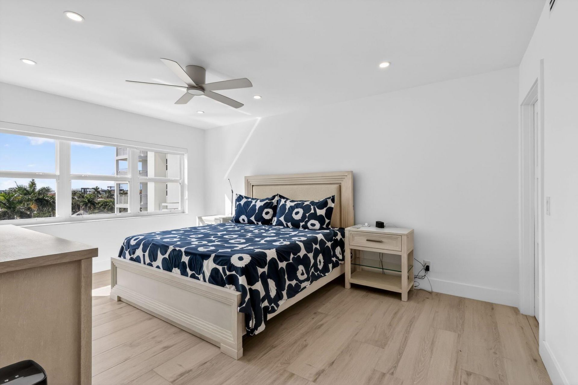 1000 Lowry Street, Unit 6j, Delray Beach, FL 33483 Photo