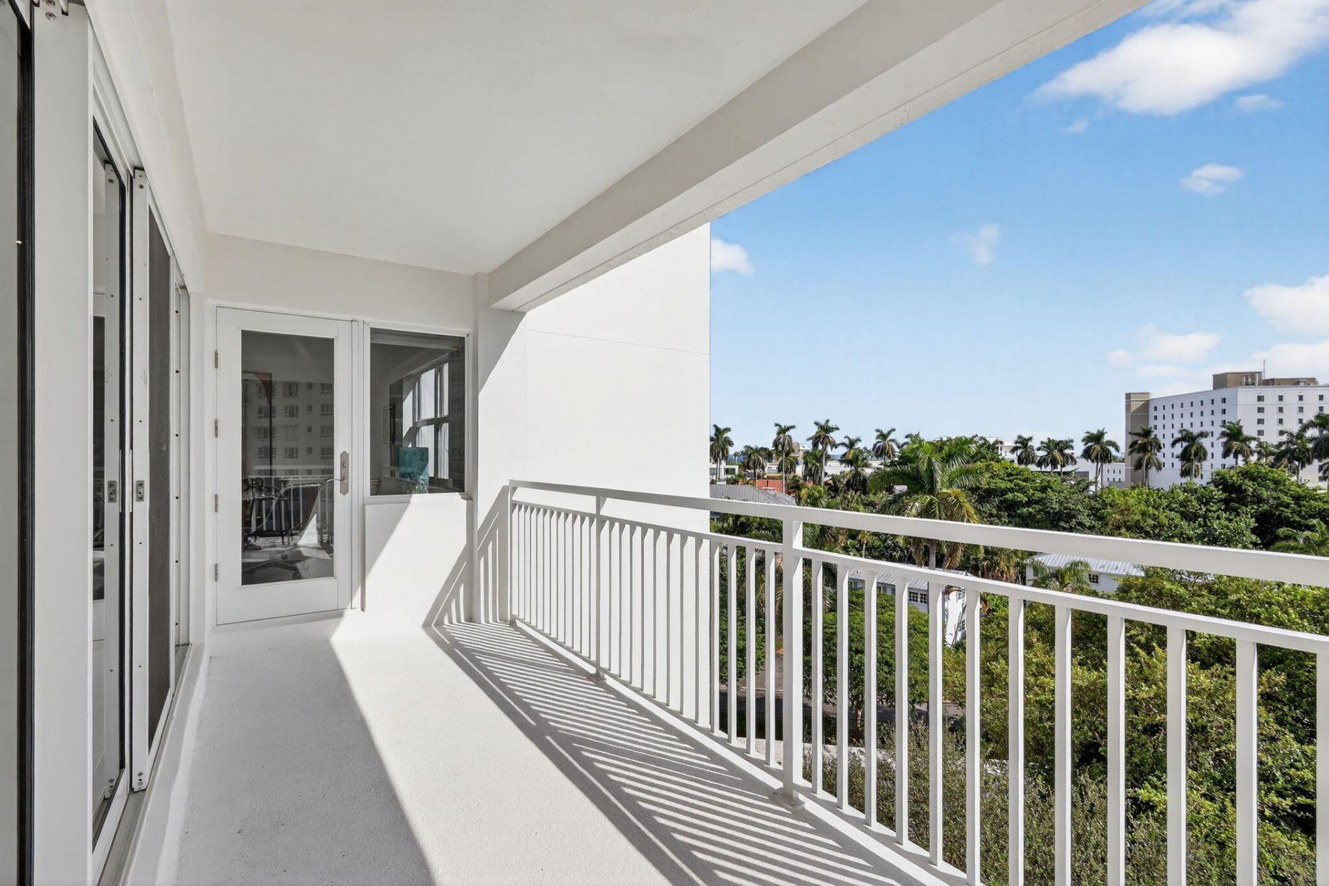 1000 Lowry Street, Unit 6j, Delray Beach, FL 33483 Photo