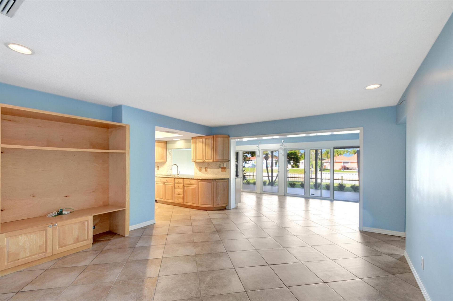 1753 W Terrace Drive, Lake Worth Beach, FL 33460 Photo