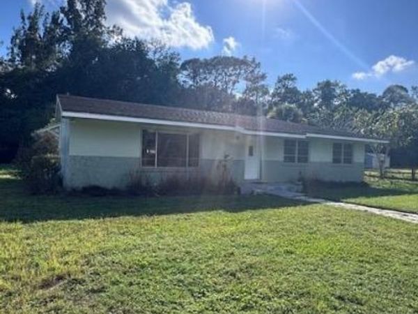 13886 N 22nd Road N, Loxahatchee Groves, FL 33470