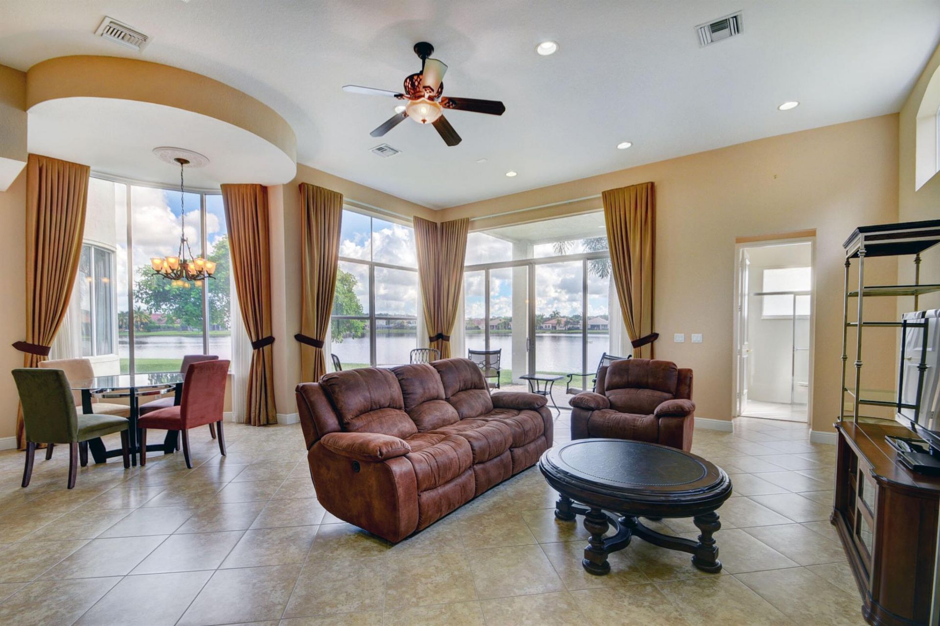 2742 Treanor Terrace, Wellington, FL 33414 Photo