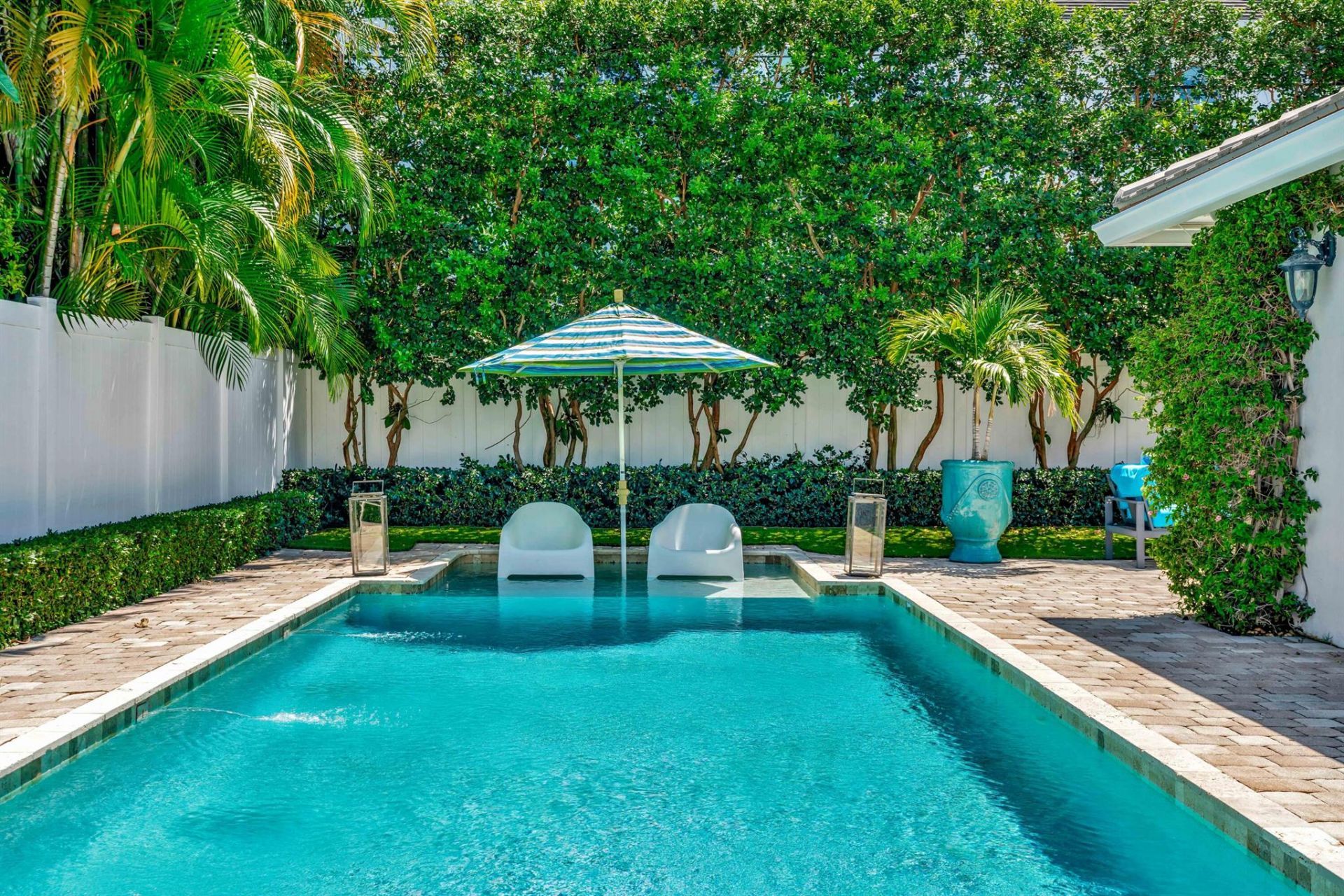 136 Worth Court S, West Palm Beach, FL 33405 Photo