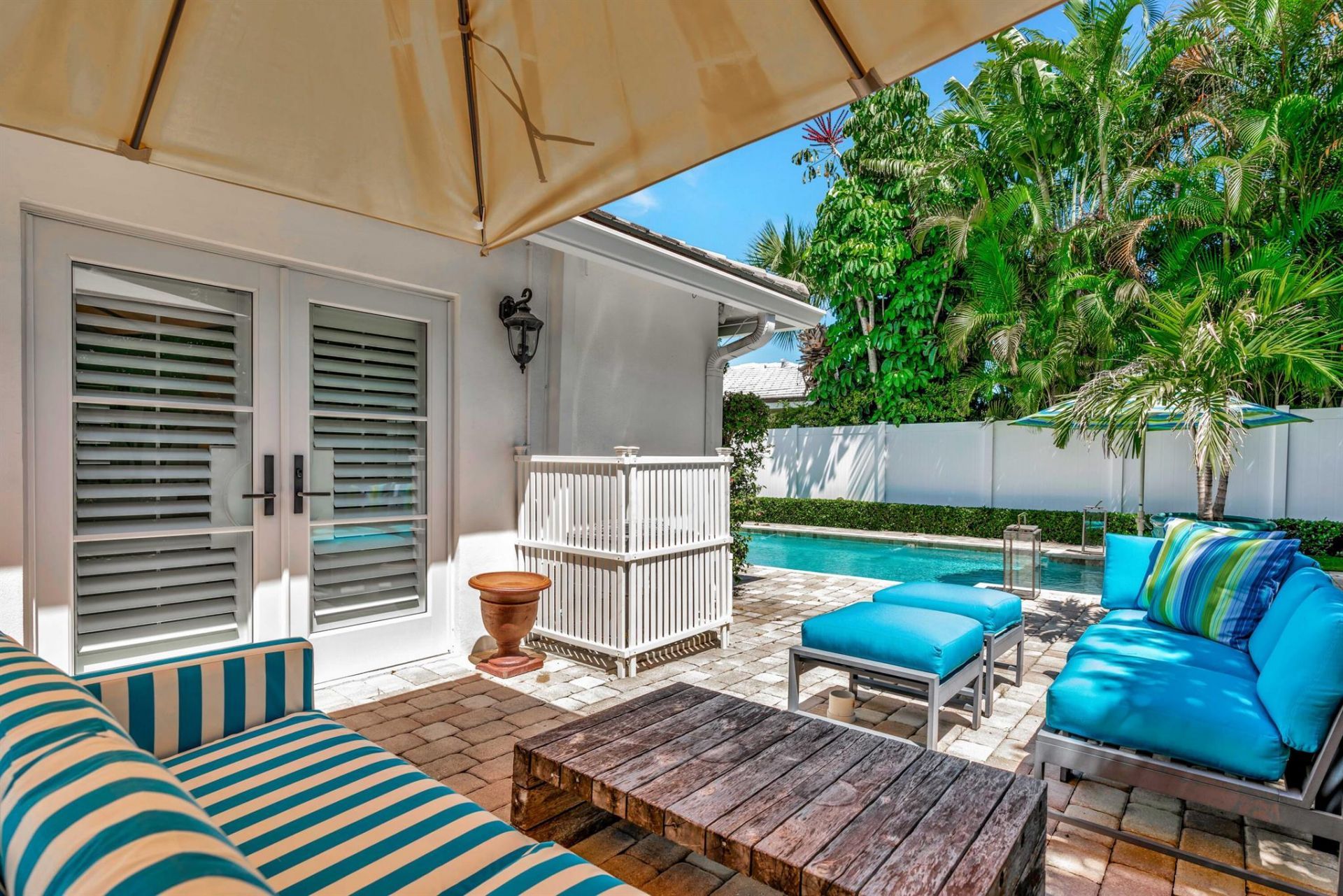 136 Worth Court S, West Palm Beach, FL 33405 Photo