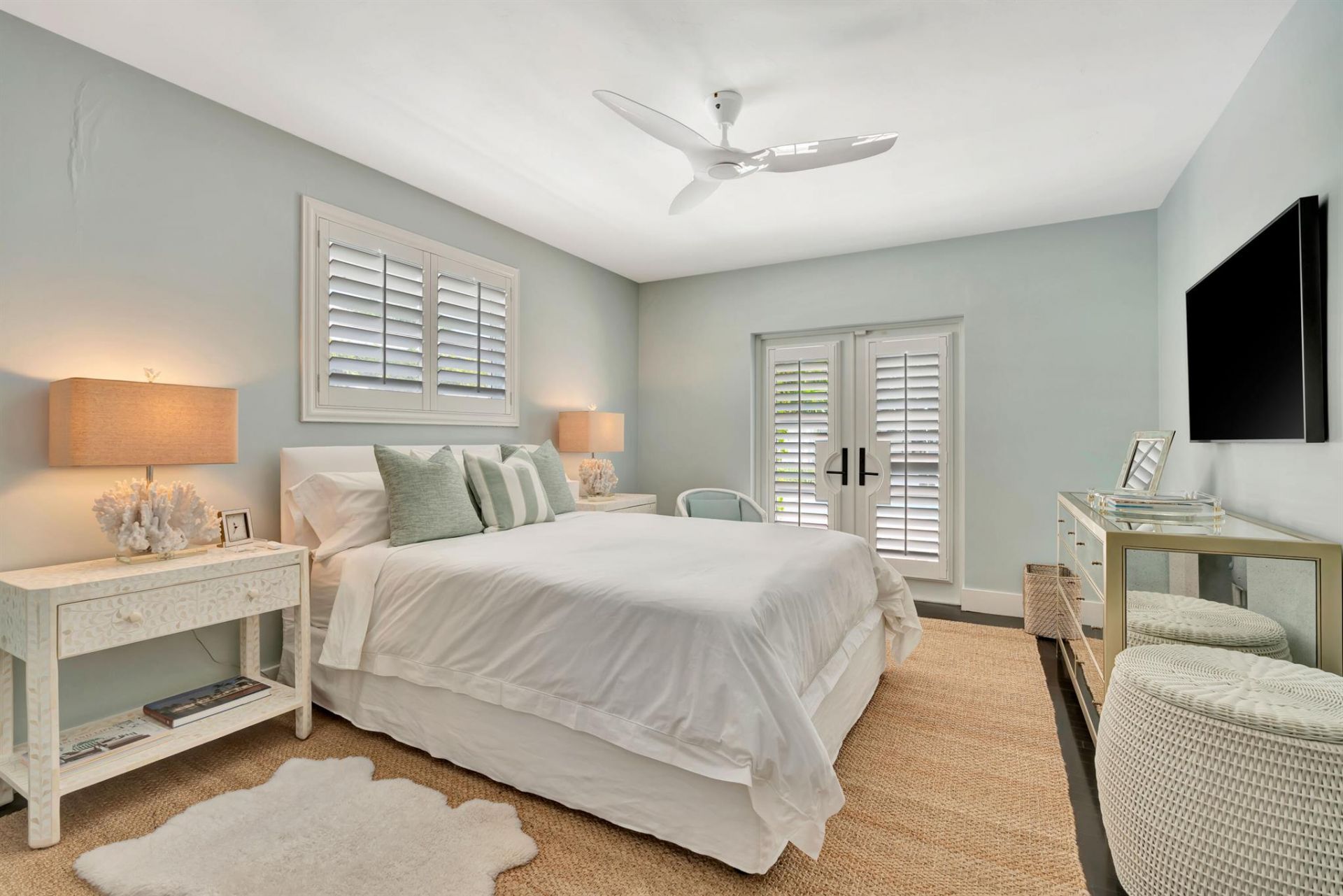 136 Worth Court S, West Palm Beach, FL 33405 Photo