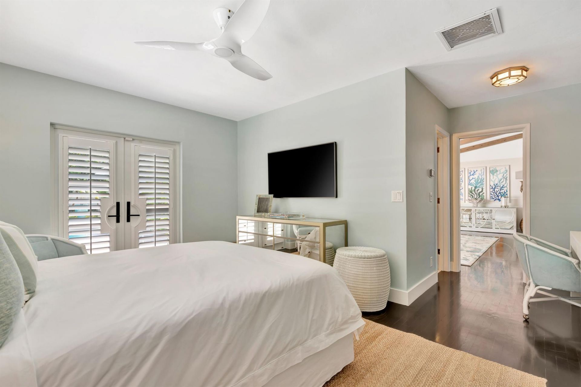 136 Worth Court S, West Palm Beach, FL 33405 Photo