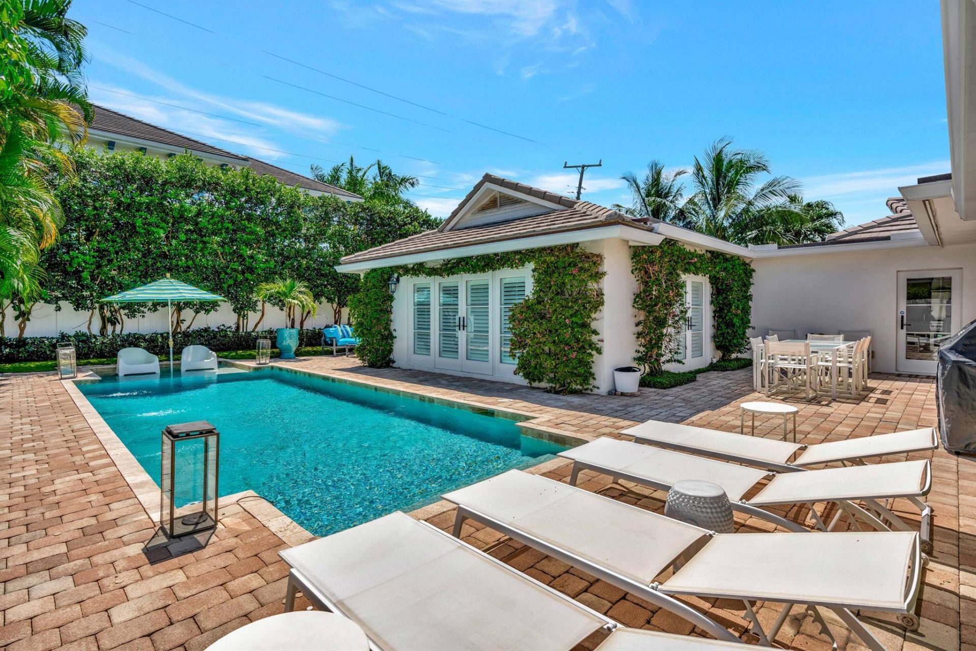 136 Worth Court S, West Palm Beach, FL 33405 Photo