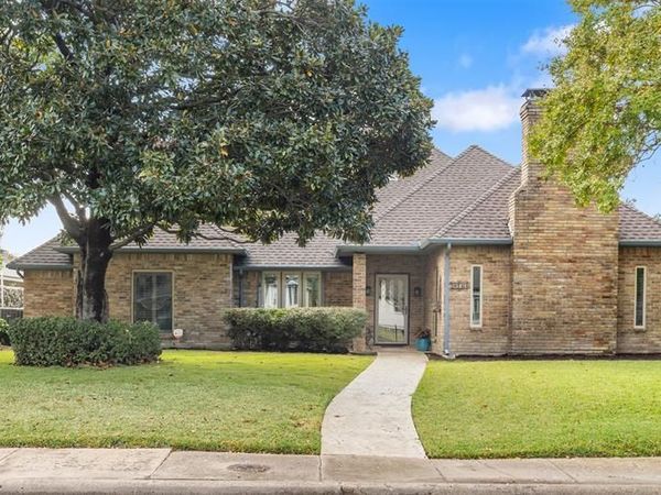 6906 Brentfield Drive, Dallas, TX 75248