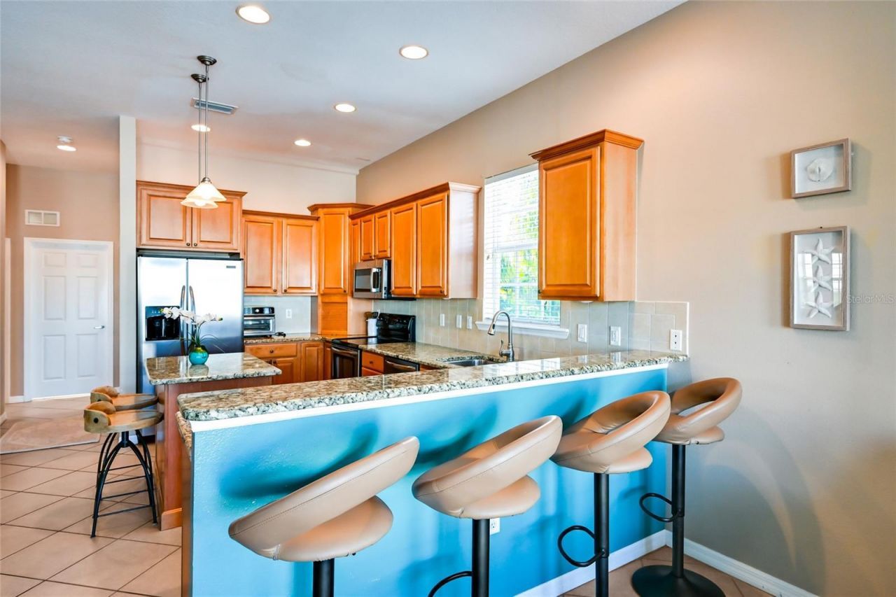 307 64th Street, Holmes Beach, FL 34217 Photo