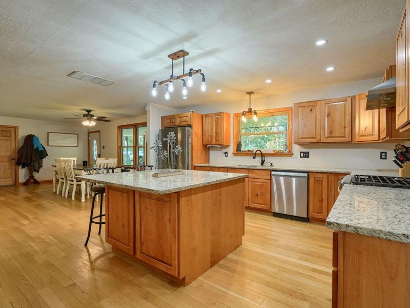 25140 Shurtz Road, New Plymouth, OH 45654 Photo 14