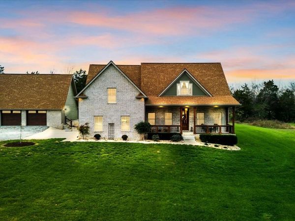 3512 Ashland City Rd, Clarksville, TN 37043