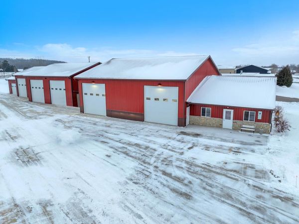 W4562 Lakepark DRIVE, Taycheedah, WI 54935