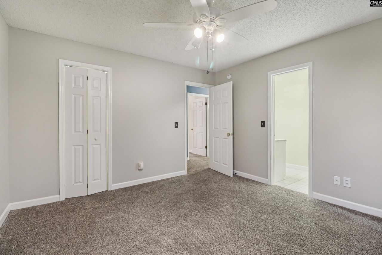 221 Viking Drive Photo 32