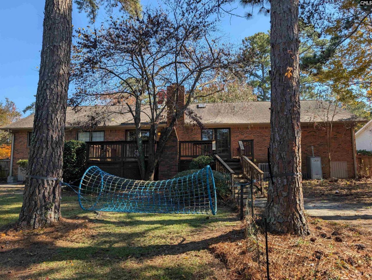 221 Viking Drive Photo 6