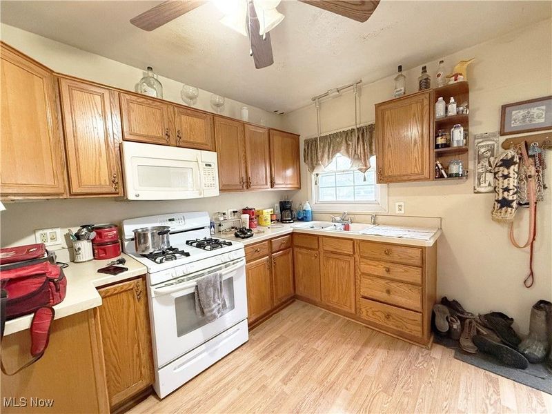 1012 W 29th Street, Lorain, OH 44052 Photo 10