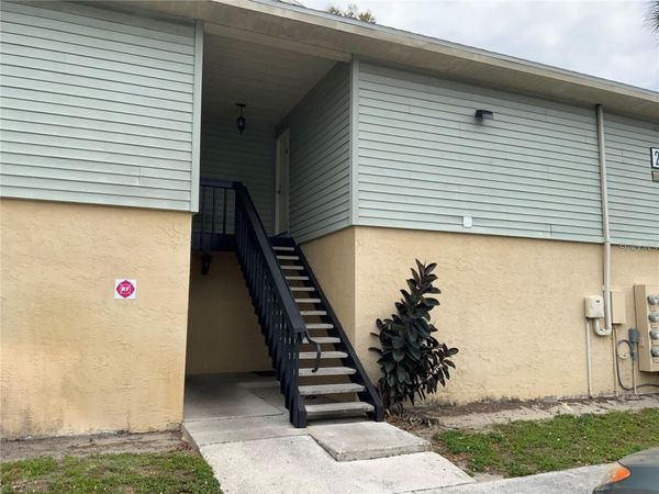 233 RED MAPLE PLACE, Unit 233, BRANDON, FL 33510