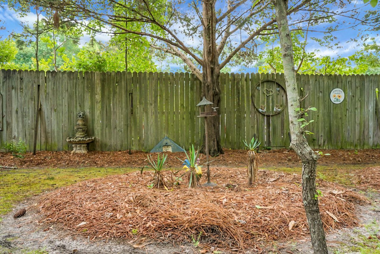 427 Grape Arbor Drive Photo 52