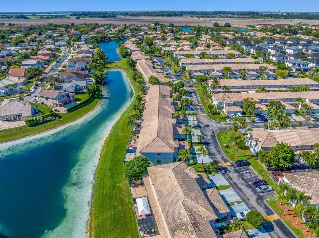 16236 SW 75th St, Miami, FL 33193 Photo