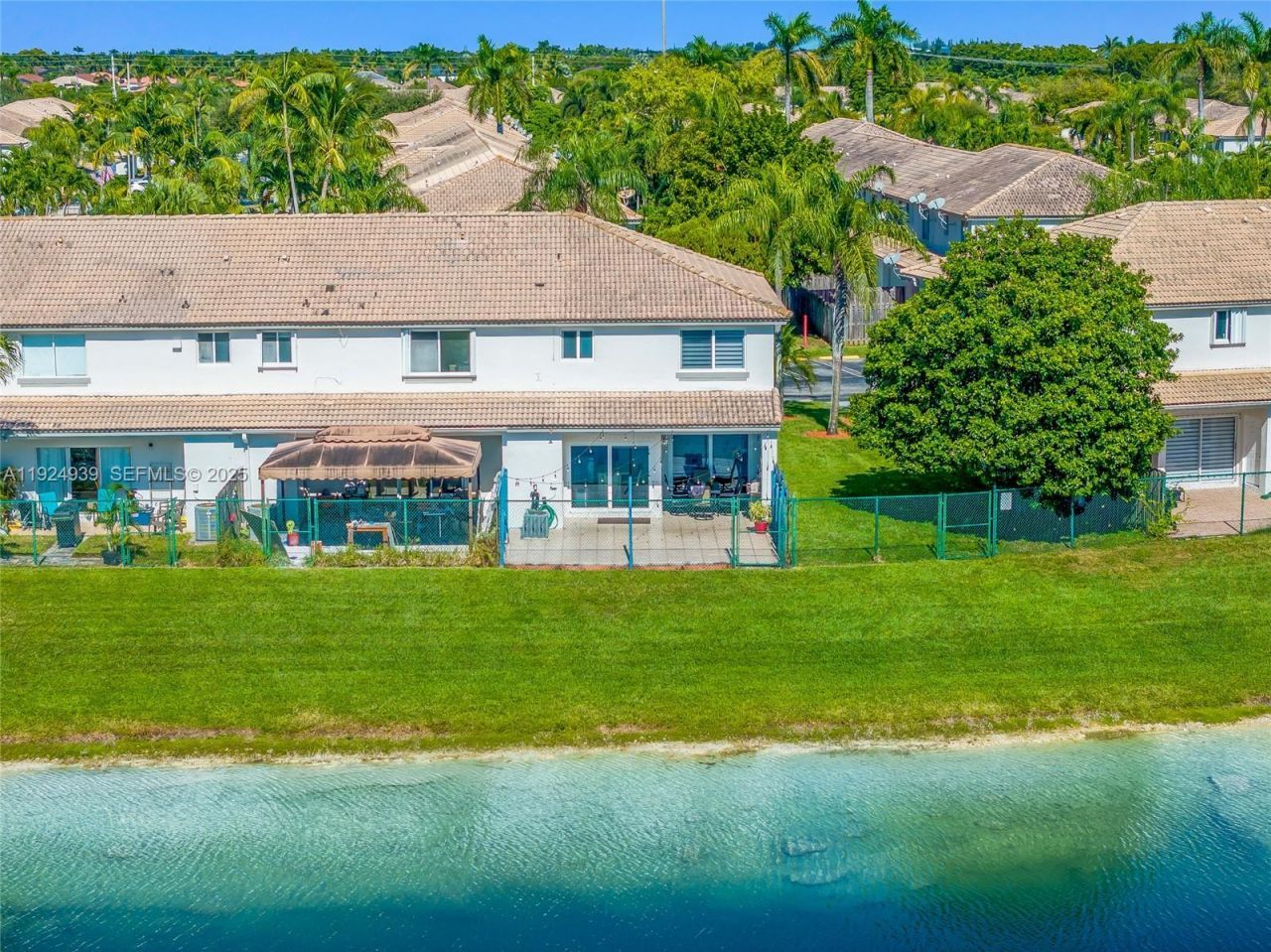 16236 SW 75th St, Miami, FL 33193 Photo