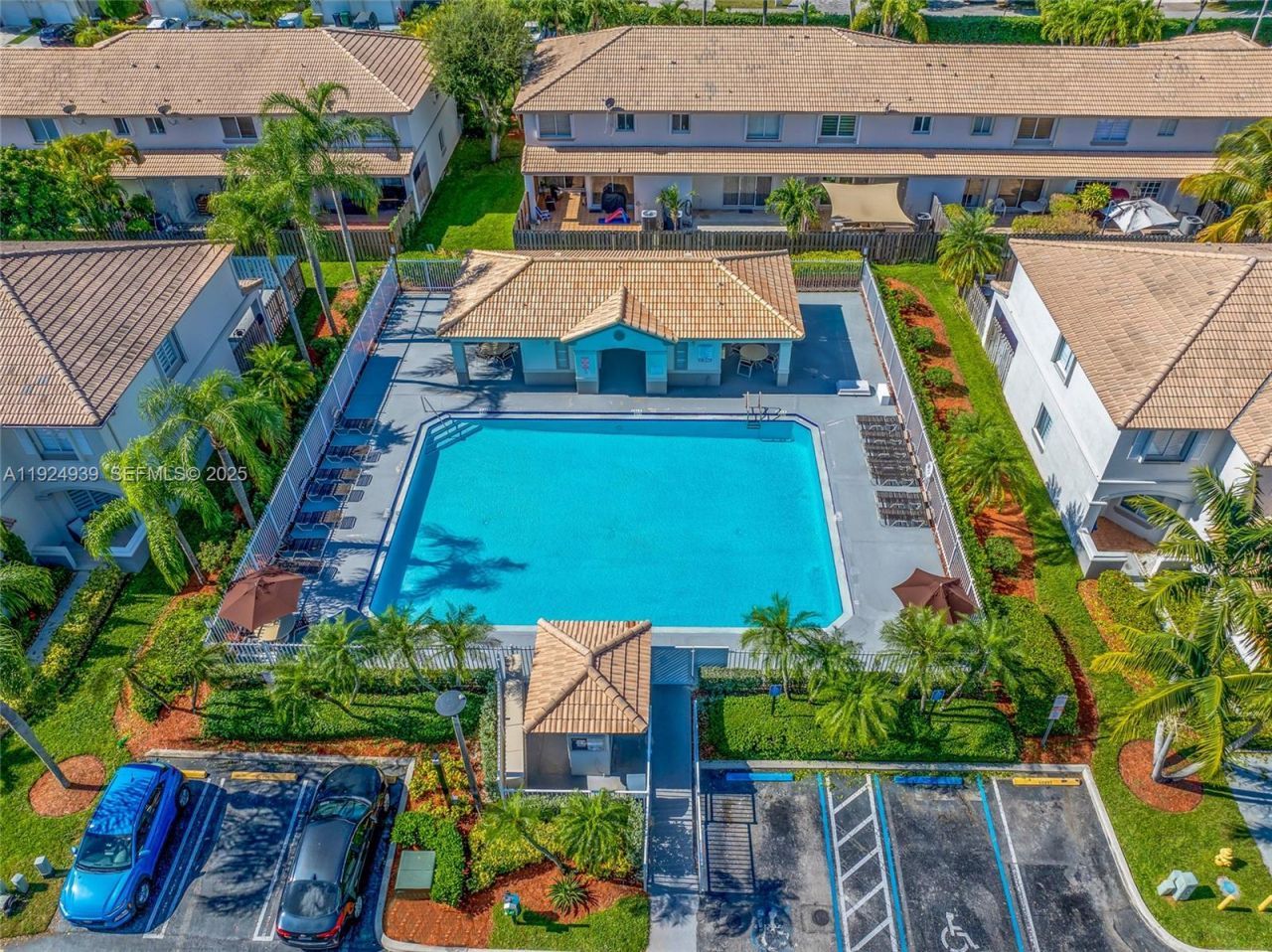 16236 SW 75th St, Miami, FL 33193 Photo