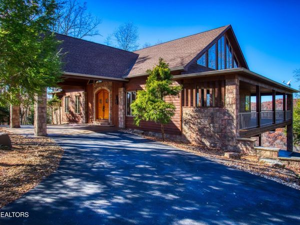 1129 Grandview Way, Jamestown, TN 38556