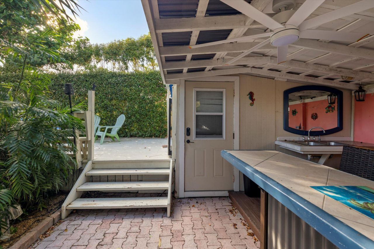 293 96th Street Ocean, Marathon, FL 33050 Photo