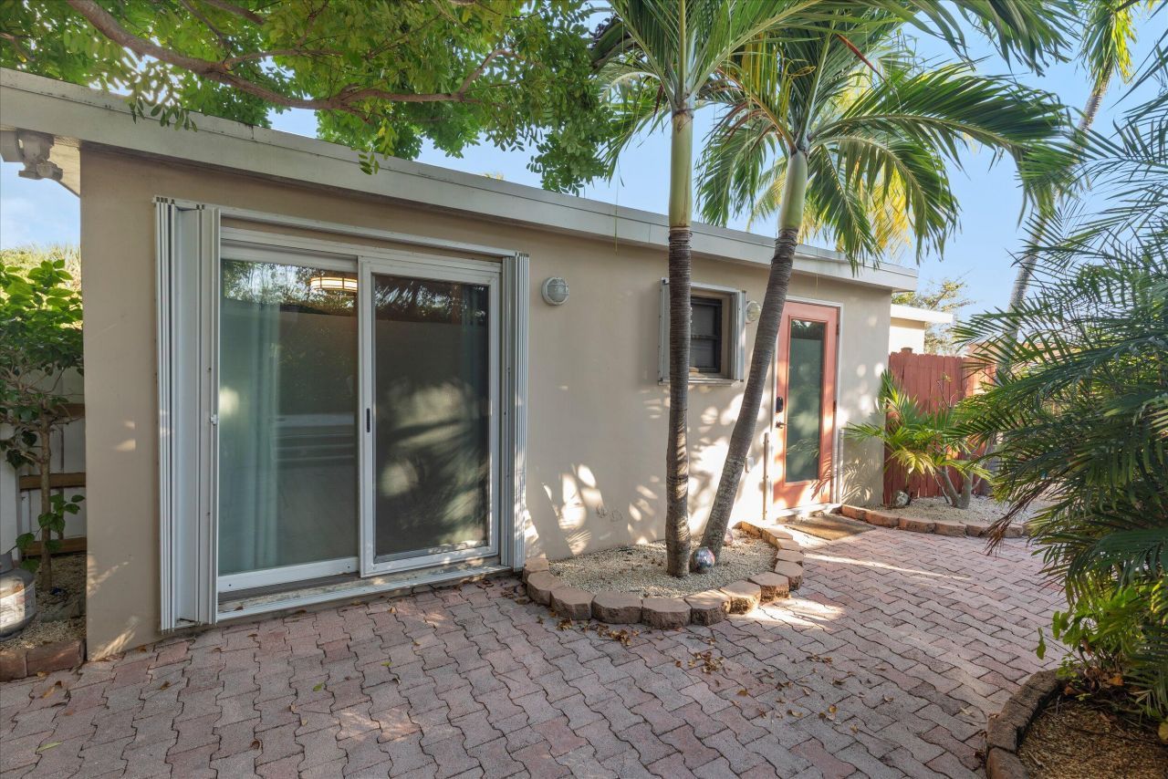 293 96th Street Ocean, Marathon, FL 33050 Photo
