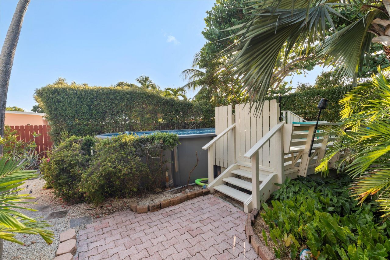 293 96th Street Ocean, Marathon, FL 33050 Photo