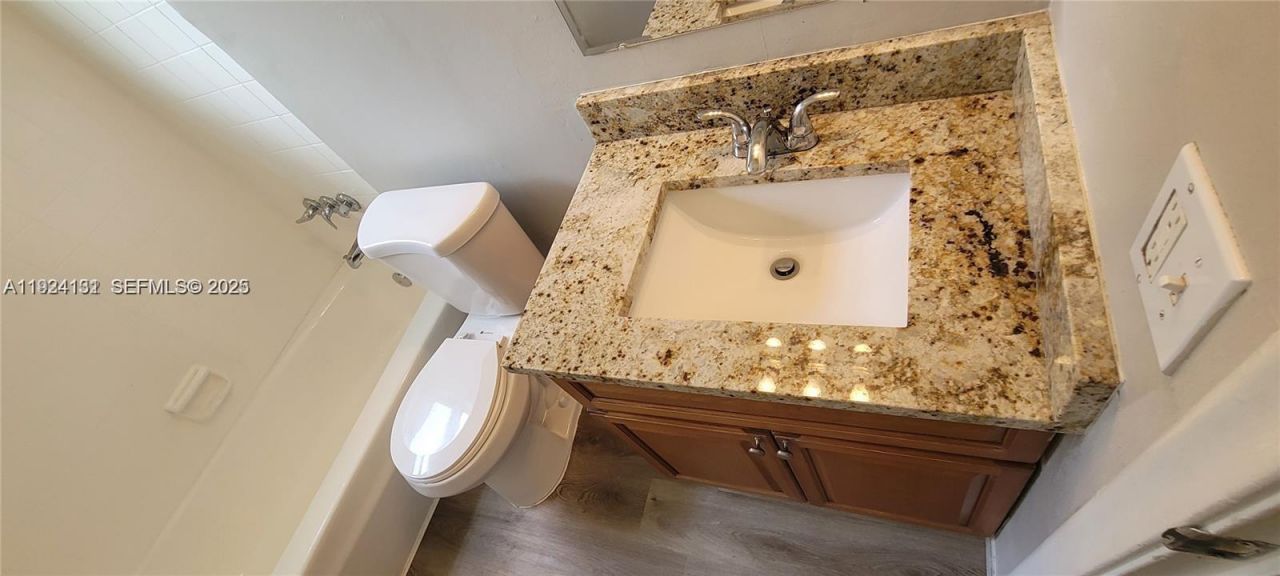 7160 NW 25 Ct, Sunrise, FL 33313 Photo