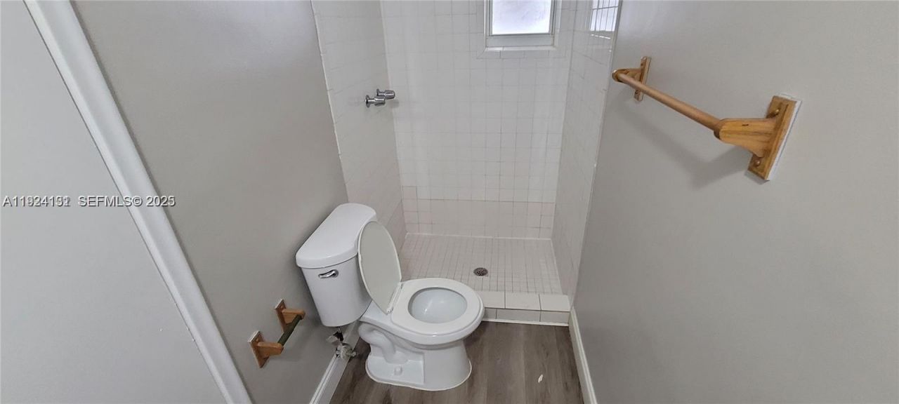 7160 NW 25 Ct, Sunrise, FL 33313 Photo