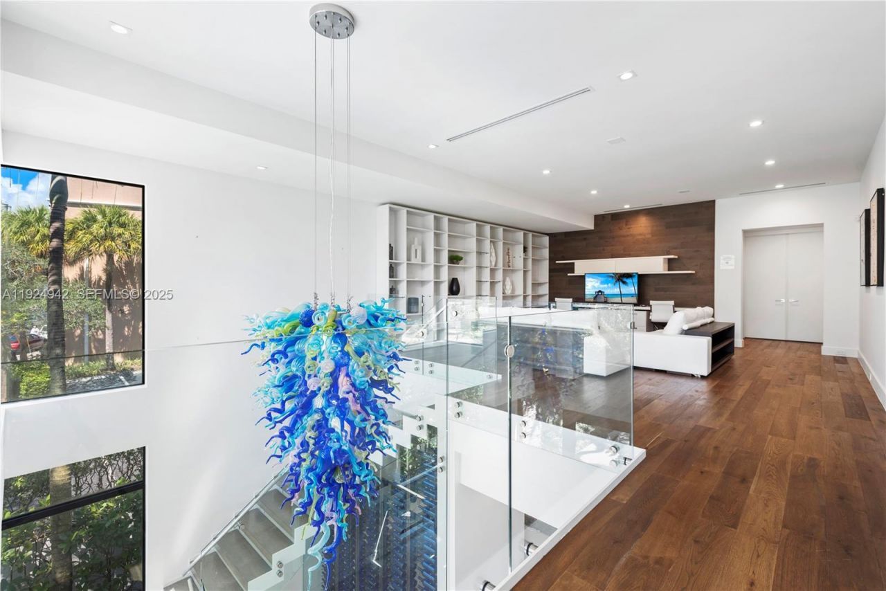 310 SE 11th Ave, Fort Lauderdale, FL 33301 Photo