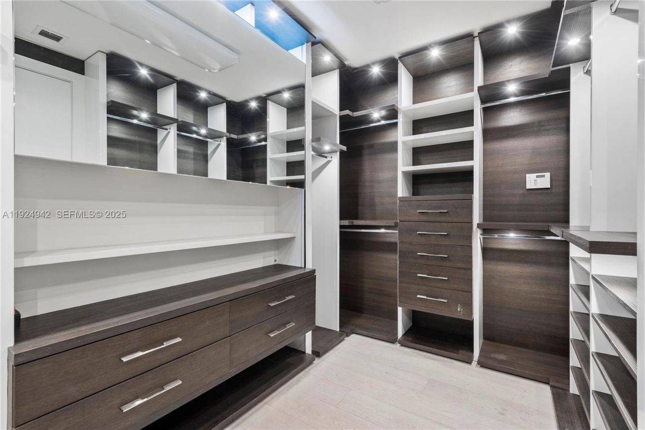 310 SE 11th Ave, Fort Lauderdale, FL 33301 Photo