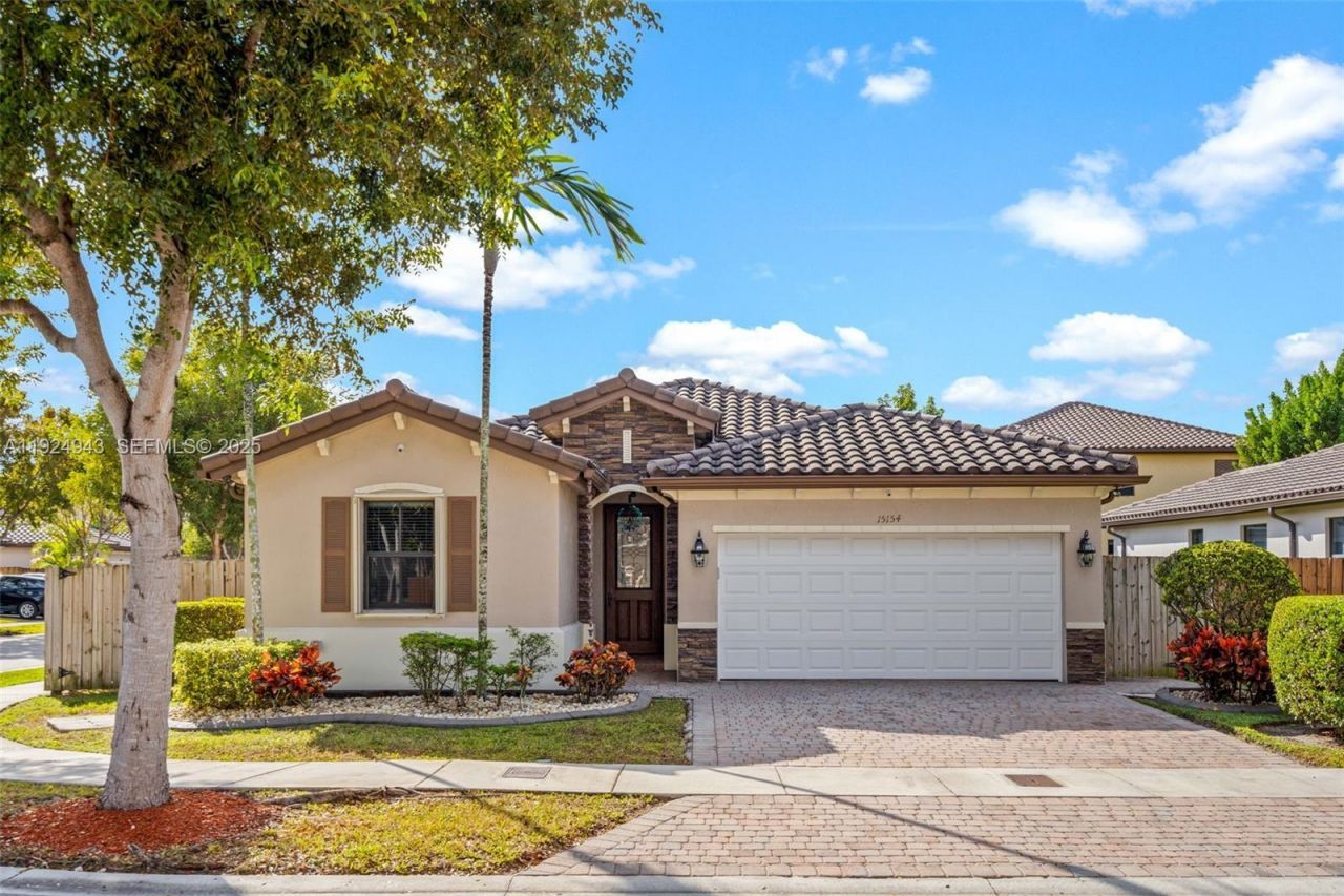 15154 SW 118th St, Miami, FL 33196 Photo