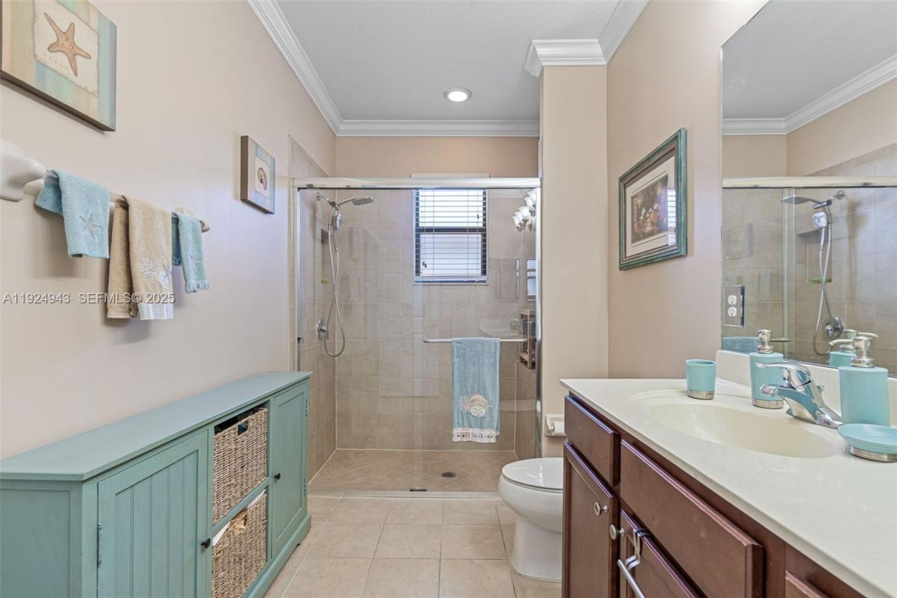 15154 SW 118th St, Miami, FL 33196 Photo