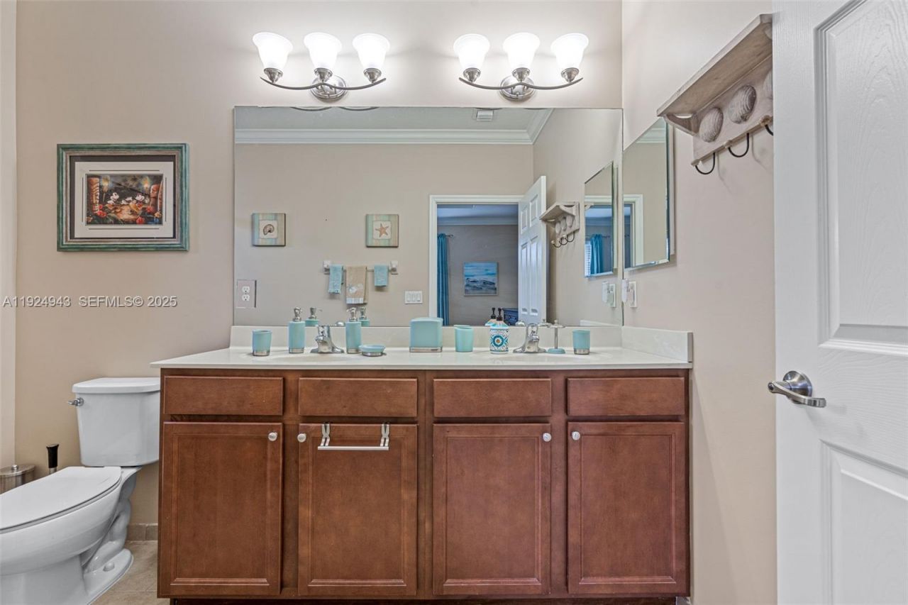 15154 SW 118th St, Miami, FL 33196 Photo