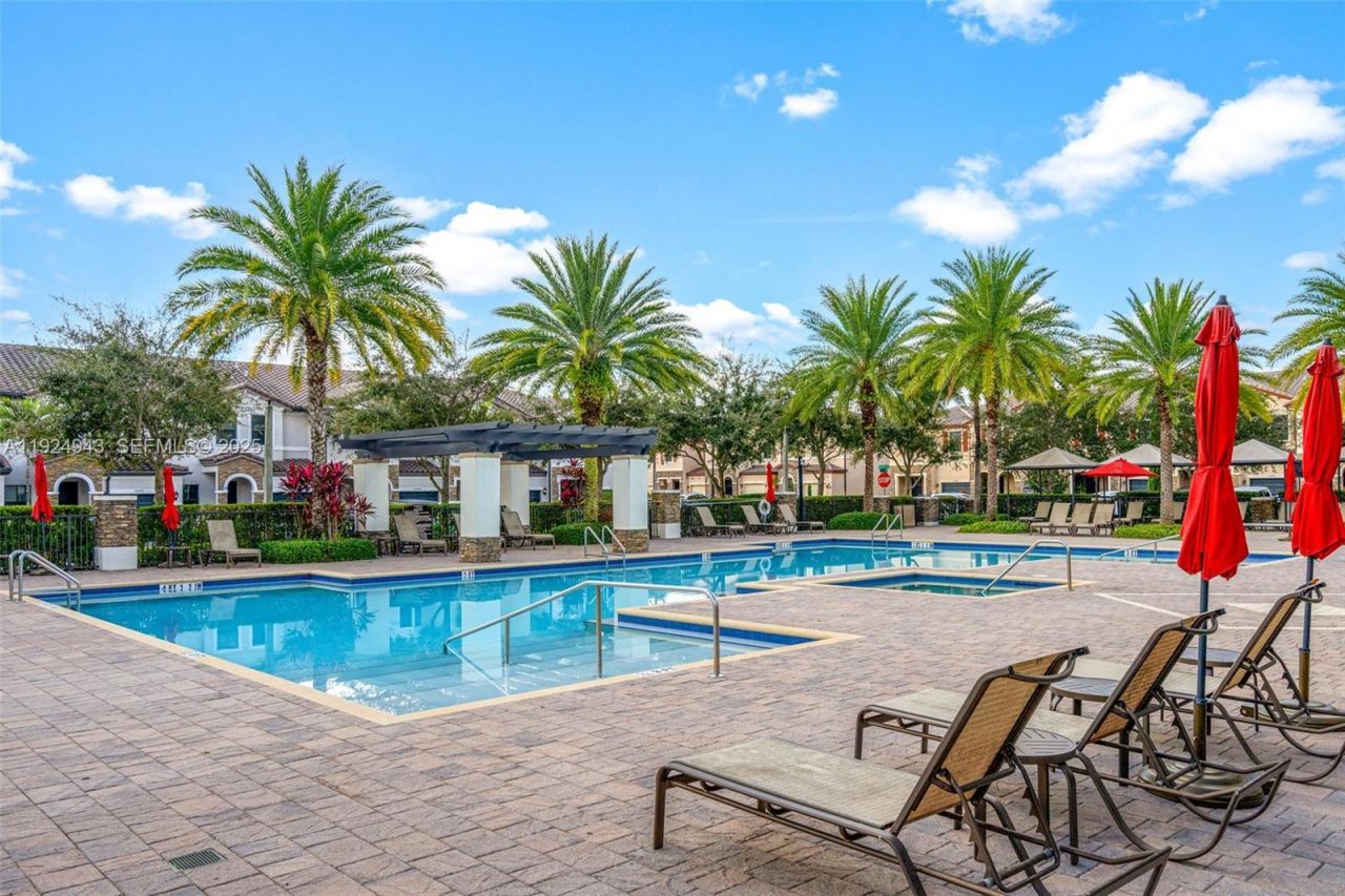 15154 SW 118th St, Miami, FL 33196 Photo