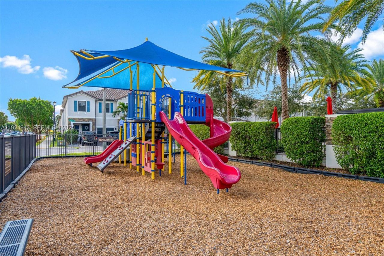 15154 SW 118th St, Miami, FL 33196 Photo