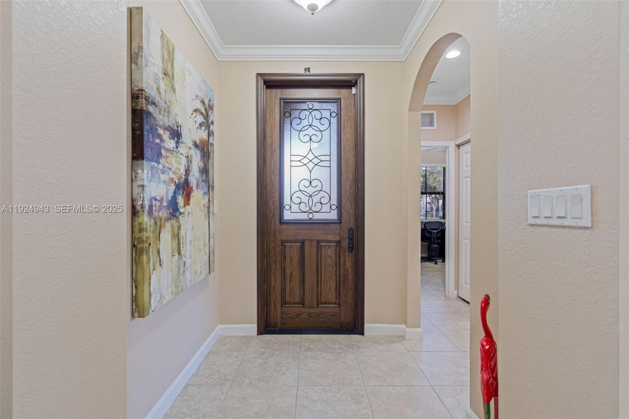 15154 SW 118th St, Miami, FL 33196 Photo