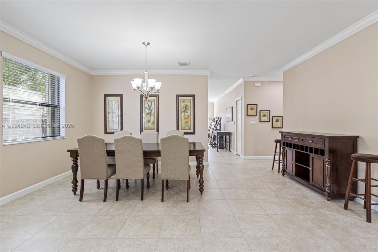 15154 SW 118th St, Miami, FL 33196 Photo