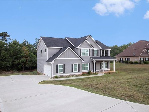 111 HAMILTON LAKE VIEW Court, LaGrange, GA 30241