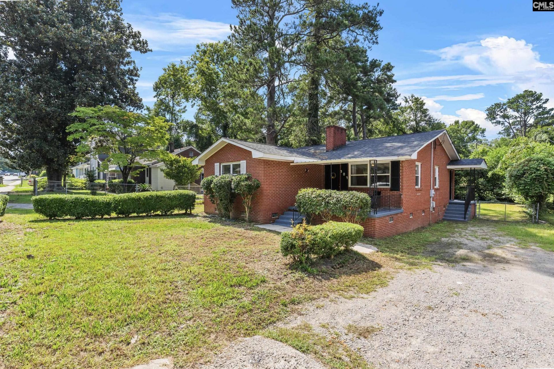 504 Lakeside Photo 10
