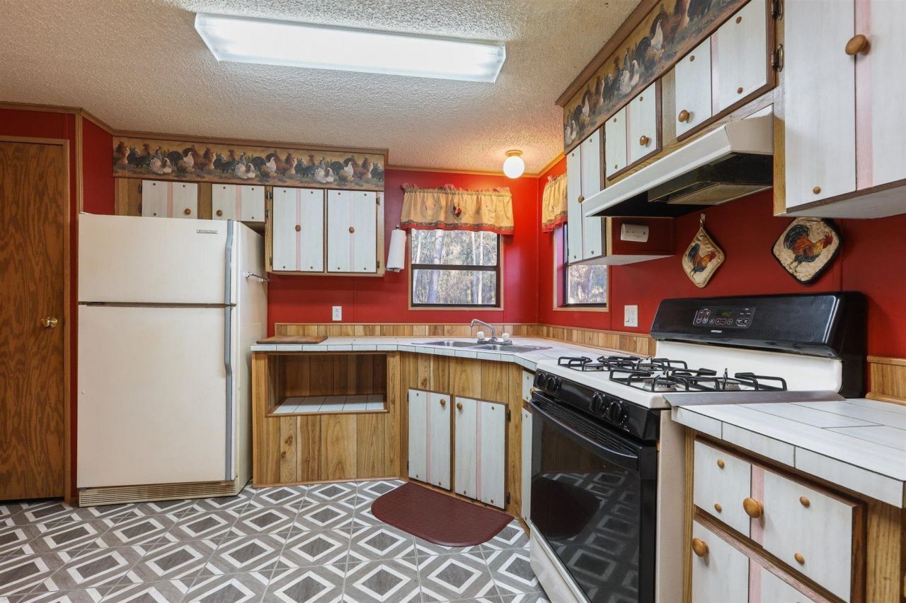 22 Berry Road, Sopchoppy, FL 32358 Photo