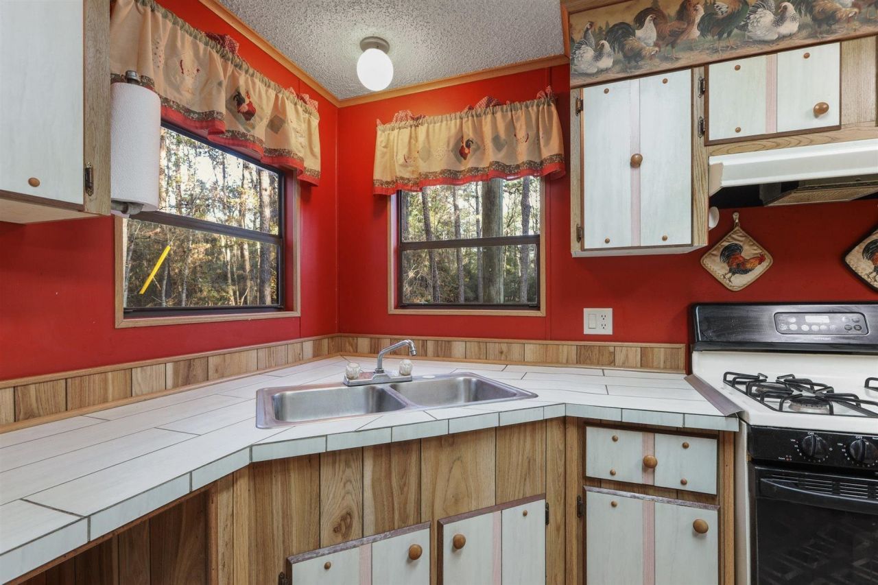 22 Berry Road, Sopchoppy, FL 32358 Photo