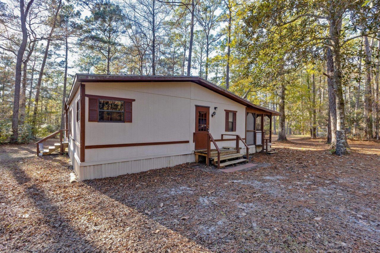 22 Berry Road, Sopchoppy, FL 32358 Photo