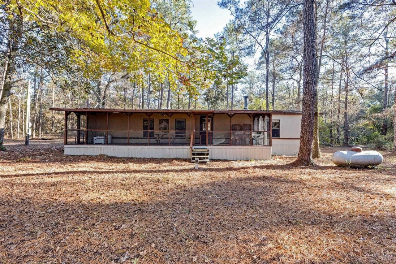 22 Berry Road, Sopchoppy, FL 32358 Photo