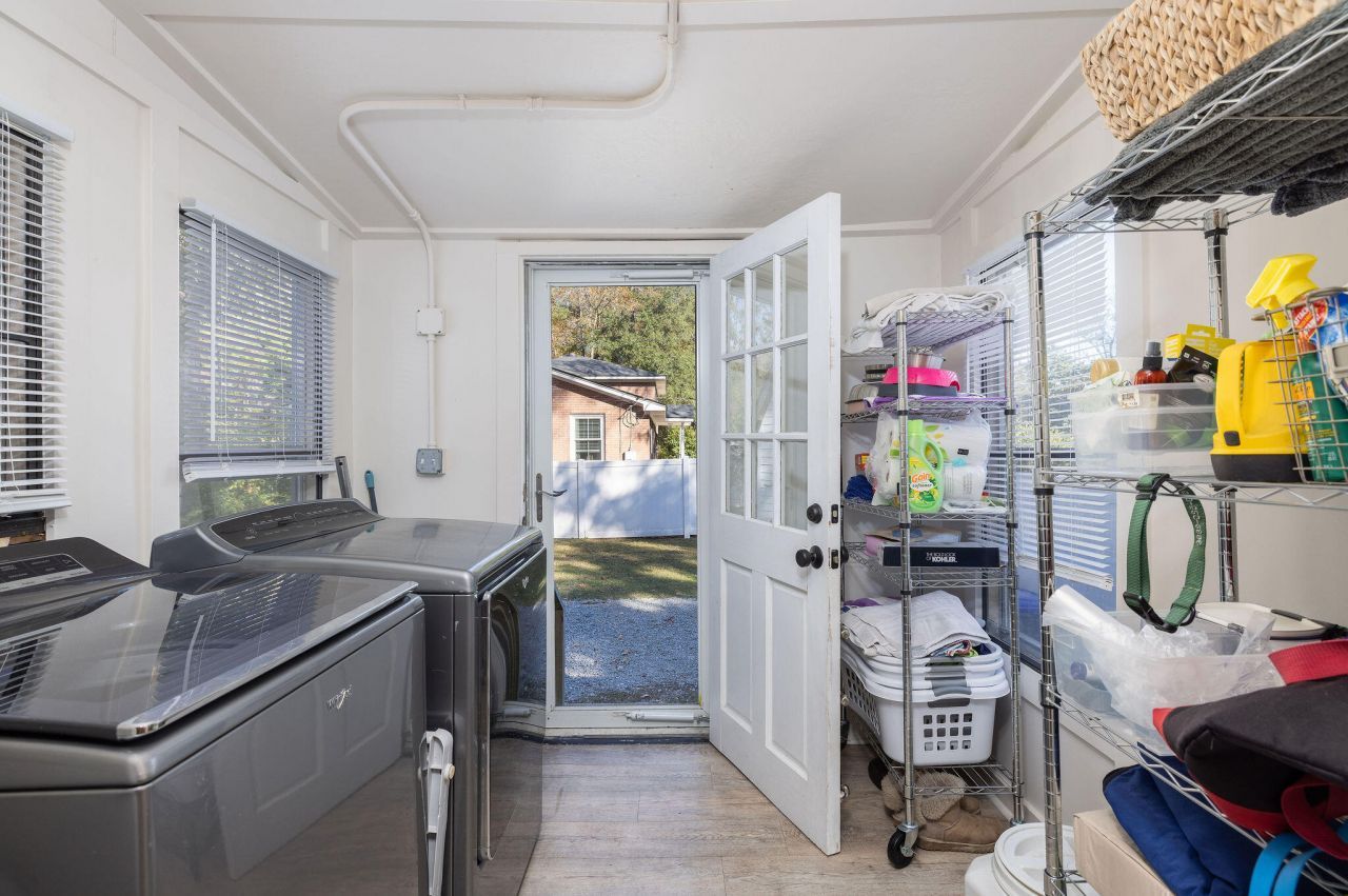 3014 Maybank Highway Photo 10